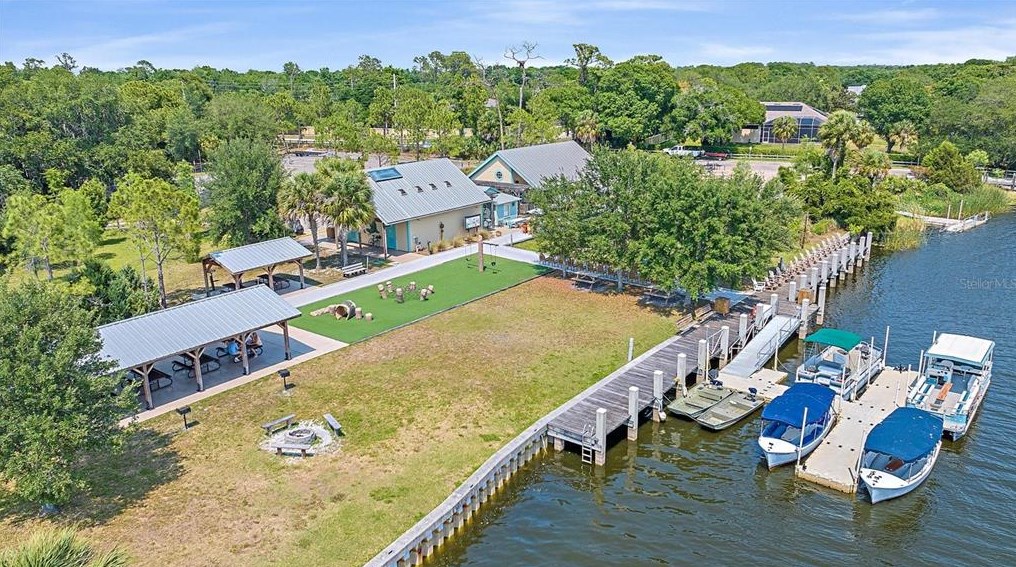 6715 70th Ct, Bradenton FL  34203-7101 exterior