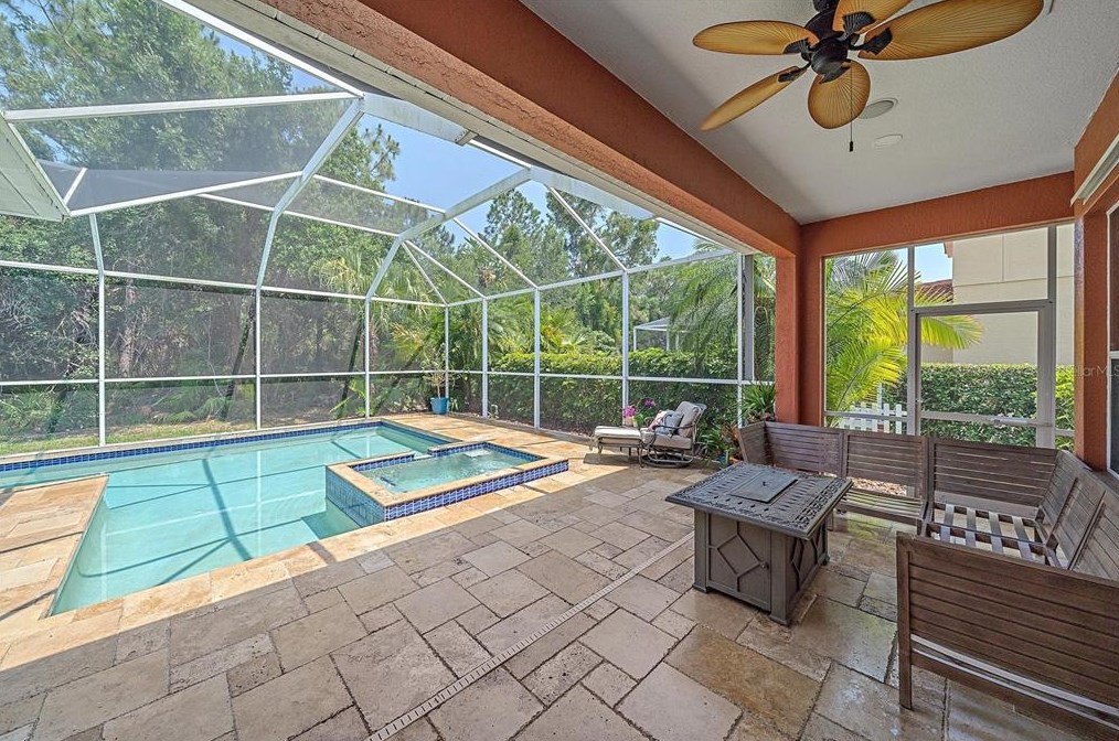 6715 70th Ct, Bradenton FL  34203-7101 exterior