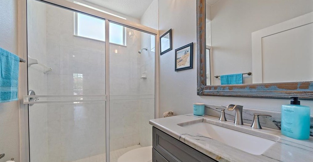 6715 70th Ct, Bradenton FL  34203-7101 exterior