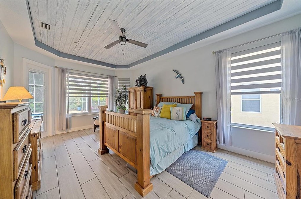 6715 70th Ct, Bradenton FL  34203-7101 exterior