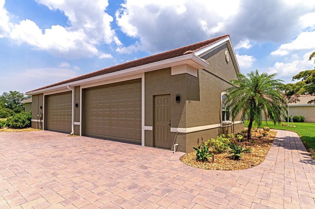 815 148th Ct, Bradenton, FL 34212-5601