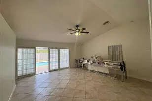 2025 Amanda Dr, Sarasota, FL 34232 - Photo 18