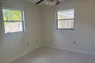 2025 Amanda Dr, Sarasota, FL 34232 - Photo 12