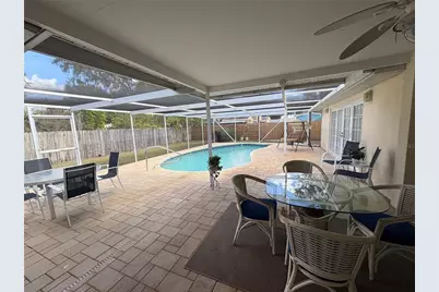 2025 Amanda Drive, Sarasota, FL 34232 - Photo 22