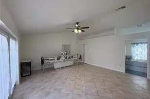 2025 Amanda Dr, Sarasota, FL 34232 - Photo 18