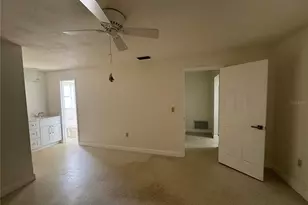 2025 Amanda Dr, Sarasota, FL 34232 - Photo 14