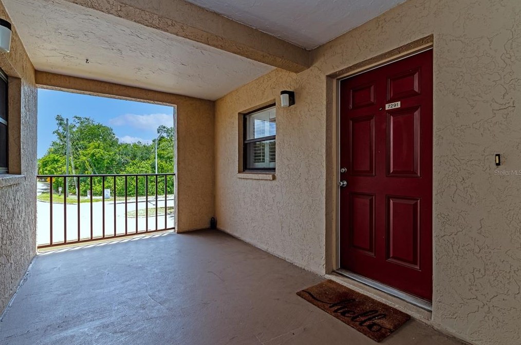 7291 Cloister Dr #222, Sarasota, FL 34231