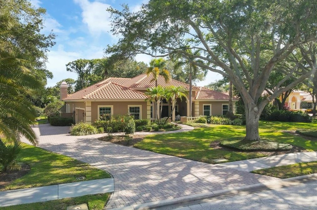 4255 Boca Pointe Dr, Sarasota, FL 34238