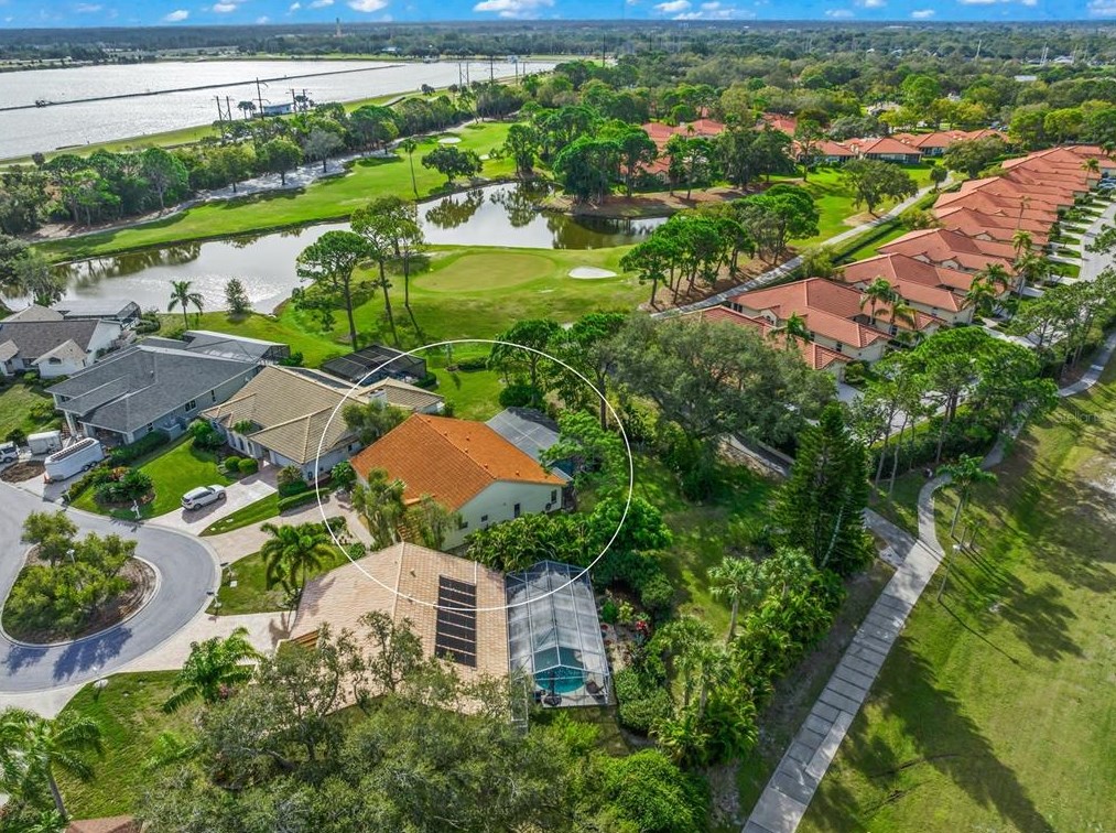 3709 Surrey Ln, Sarasota, FL 34235-2417