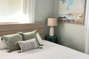 1723 Stanford Ln, Sarasota, FL 34231 - Photo 18