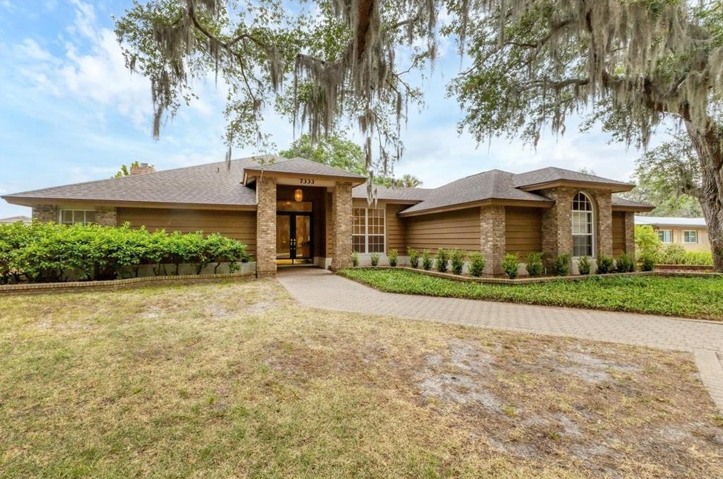 7333 Leewynn Dr, Sarasota, FL 34240-9655
