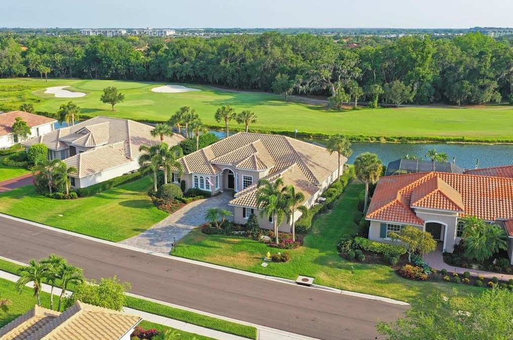 816 Whooping Crane Ct, Bradenton, FL 34212-5233