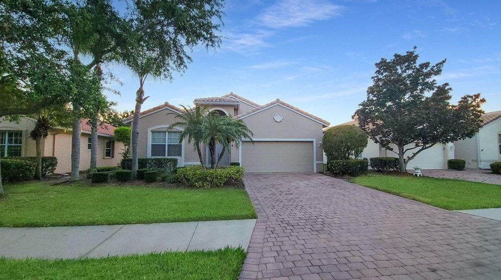 6522 43rd Ct, Sarasota, FL 34243-7913