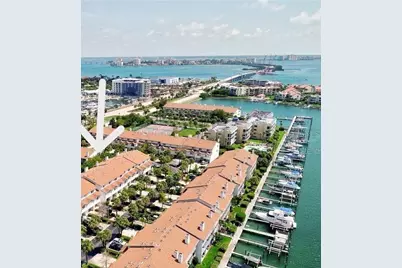 324 Madeira Circle, Tierra Verde, FL 33715 - Photo 2