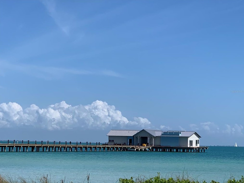 3007 Bayshore Gdn Pkwy, Bradenton FL  34207-4337 exterior