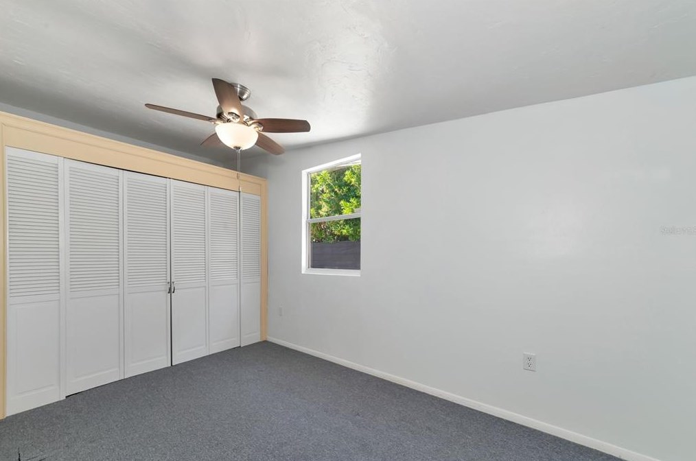 3007 Bayshore Gdn Pkwy, Bradenton FL  34207-4337 exterior