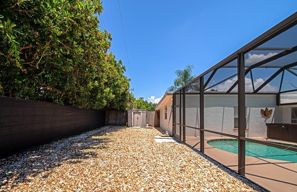 3007 Bayshore Gdn Pkwy, Bradenton FL  34207-4337 exterior