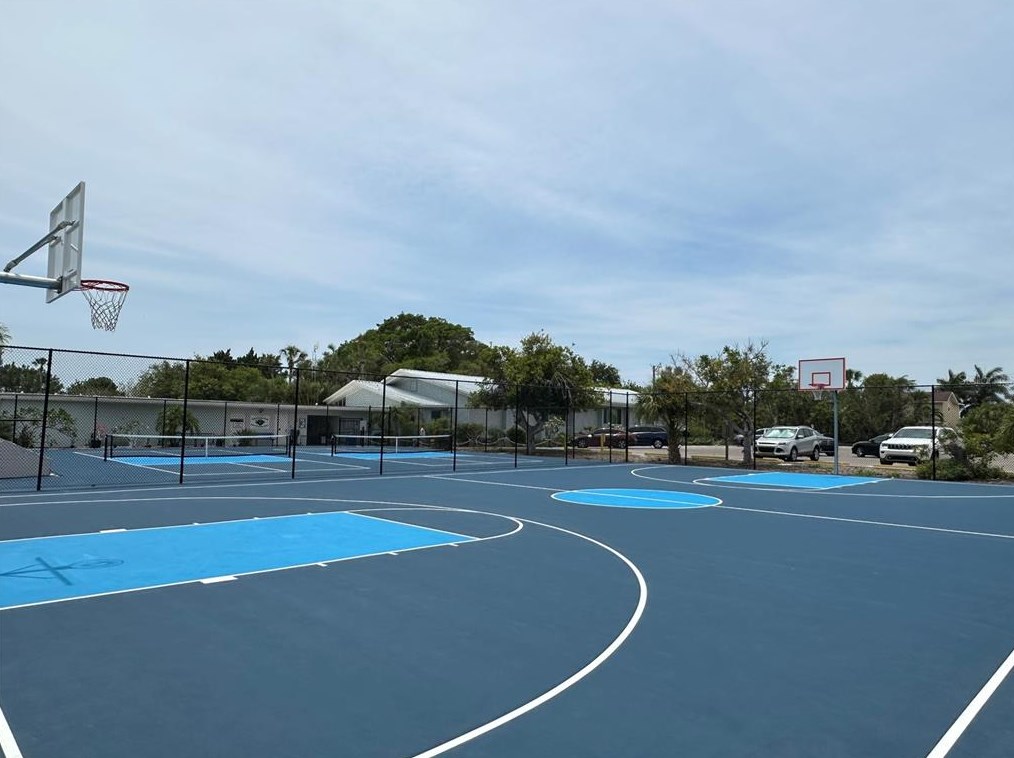 3007 Bayshore Gdn Pkwy, Bradenton FL  34207-4337 exterior