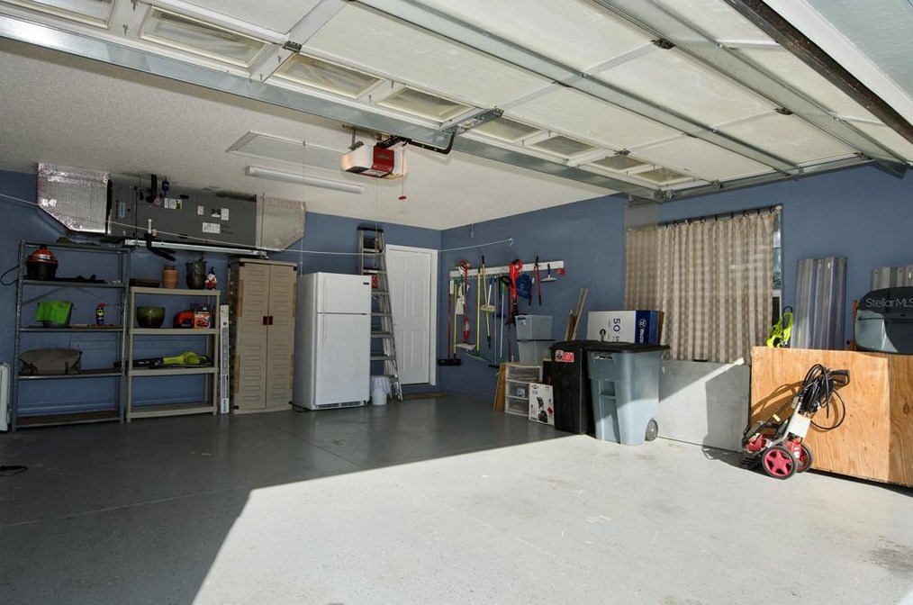 4912 Linsey Ct, Sarasota FL 34243-4556 exterior