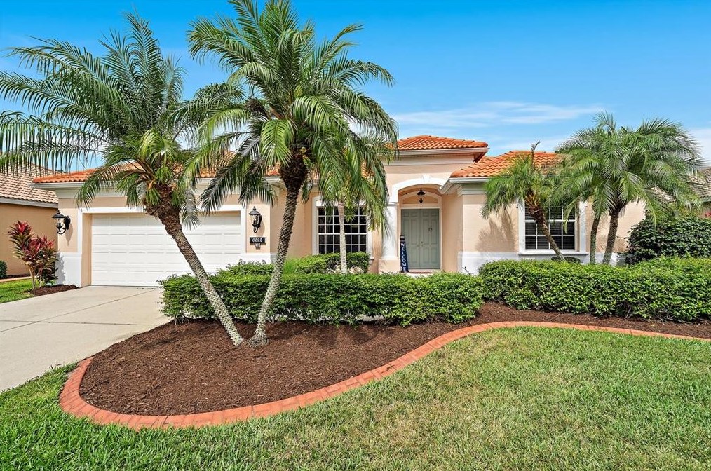 6622 Pinefeather Ct, Bradenton, FL 34203-7104