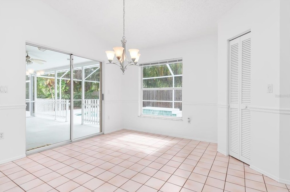 5629 Wilde Oak Way, Sarasota FL  34232-6611 exterior