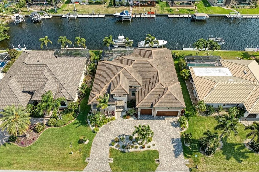 2521 Rio Grande Dr, Punta Gorda FL  33950-6313 exterior