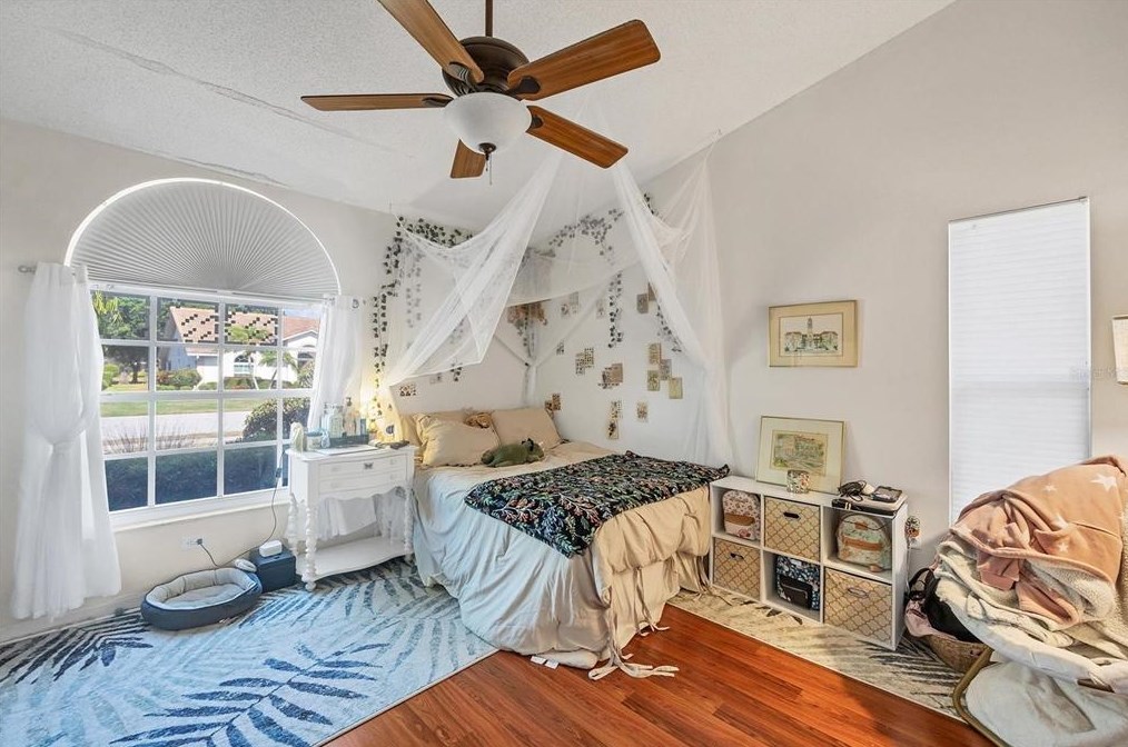 6409 Stone River Rd, Bradenton FL  34203-7817 exterior