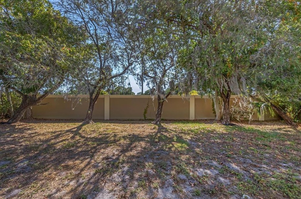 6409 Stone River Rd, Bradenton FL  34203-7817 exterior