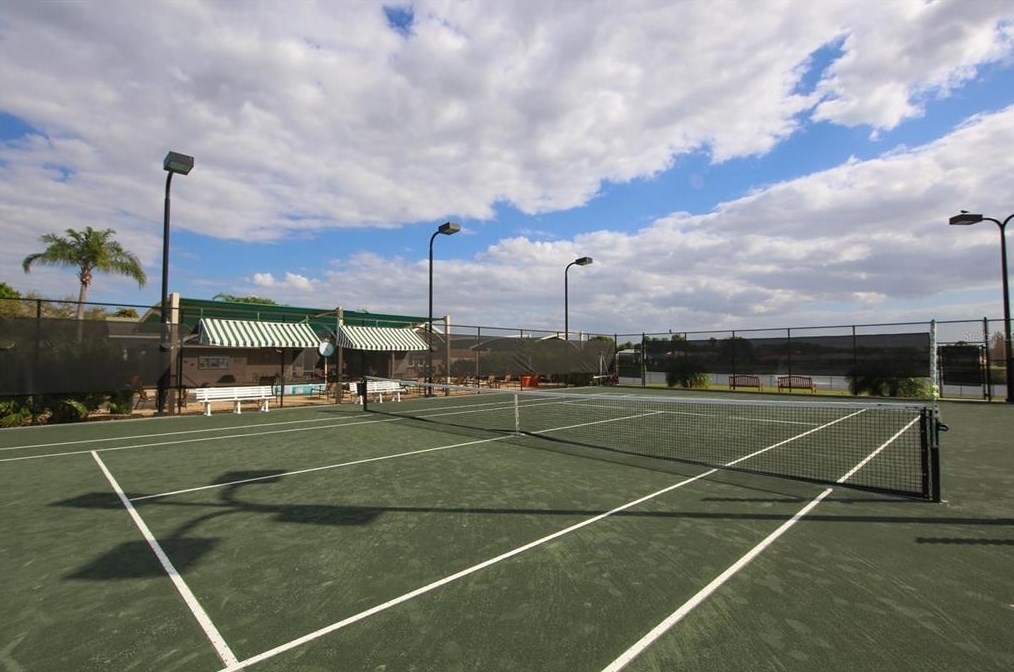 6409 Stone River Rd, Bradenton FL  34203-7817 exterior