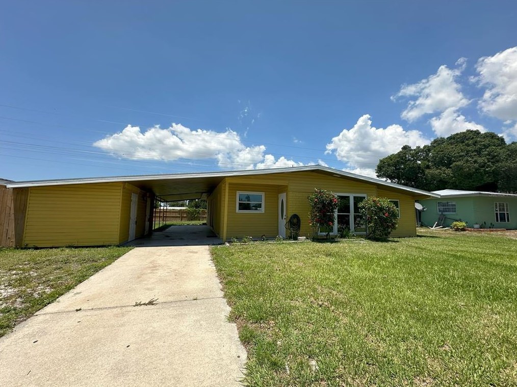 3335 Dudley St, Sarasota, FL 34235