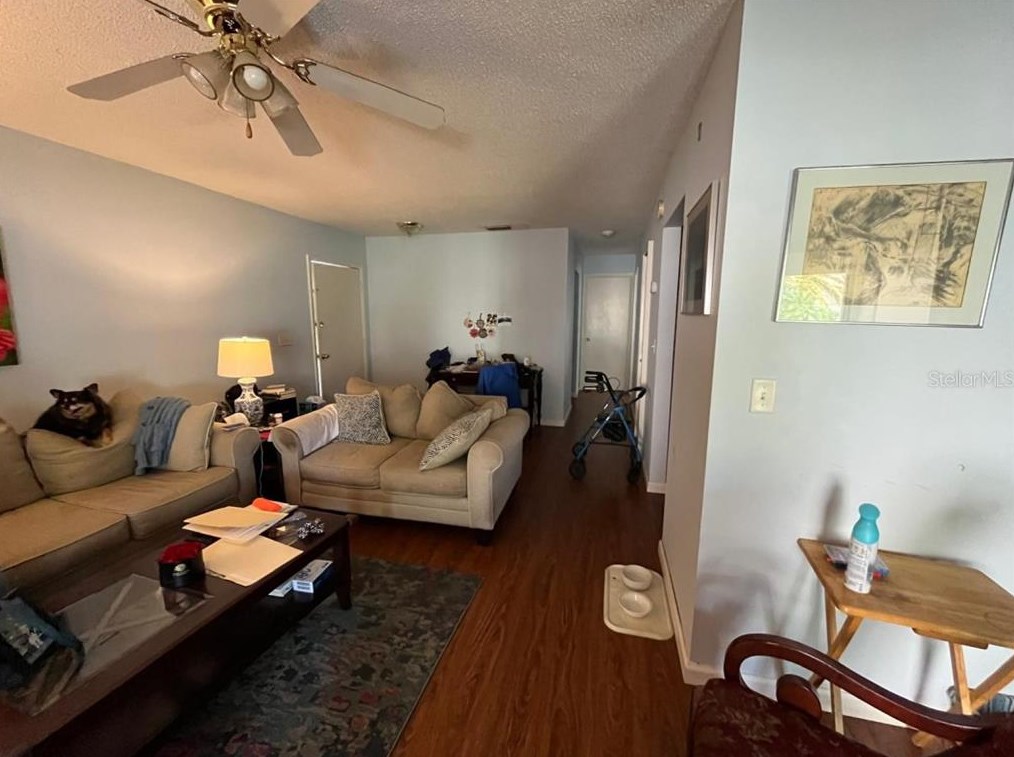 6338 7th Ave, Bradenton, FL 34209-3517