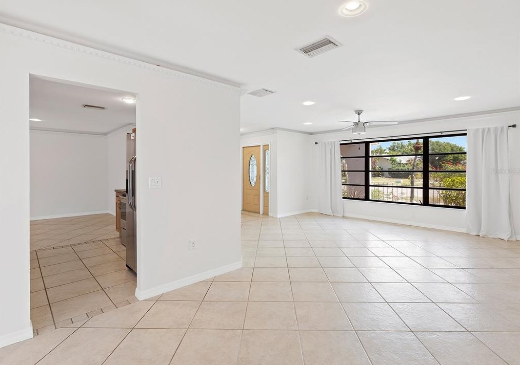 1702 Oak Vw Dr, Sarasota FL  34232-3358 exterior