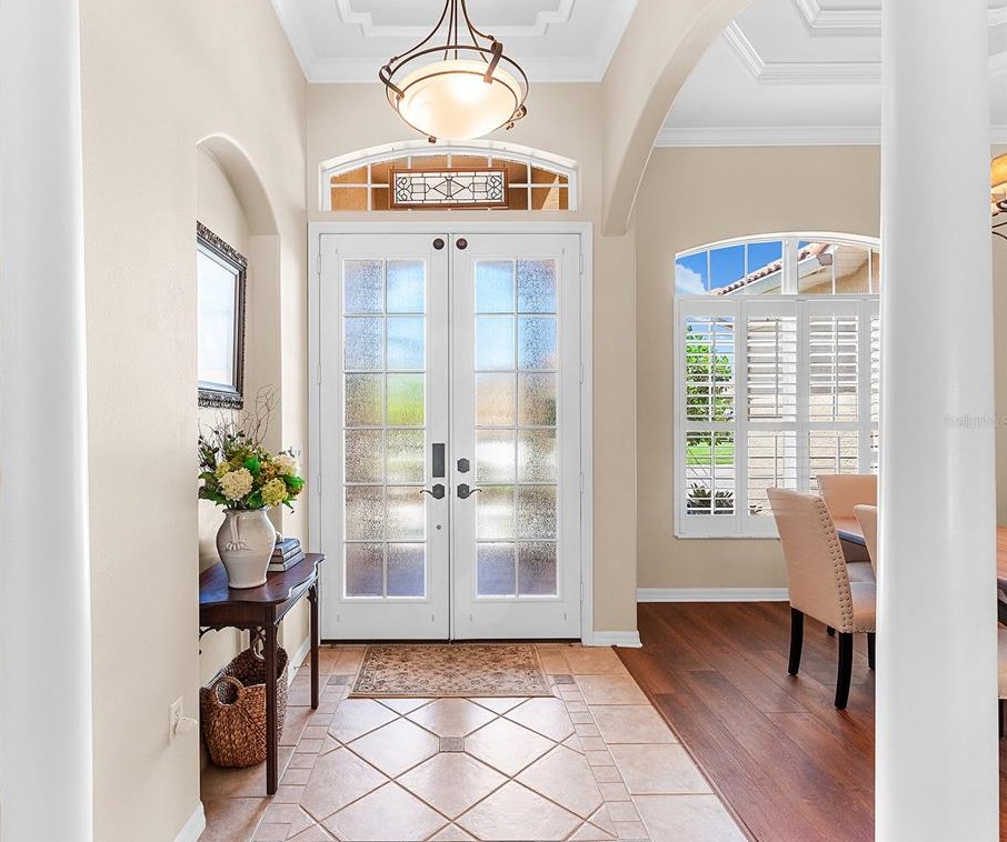 4910 Sabal Lake Cir, Sarasota, FL 34238