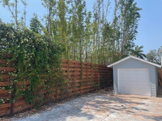 1817 Worrington St, Sarasota, FL 34231-3629
