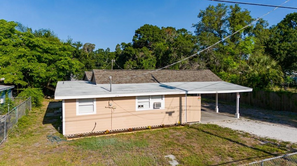 3811 Walnut Ave, Sarasota FL  34234-5540 exterior