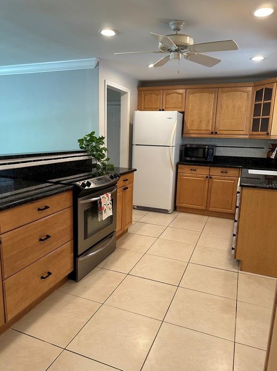 2727 Botany Ave, Sarasota, FL 34239