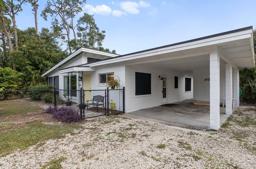 4215 12th Ave W, Bradenton, FL 34205
