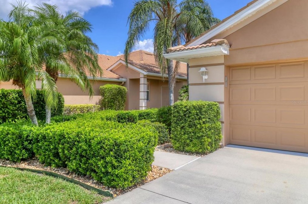 8311 Eagle Isles Pl, Bradenton, FL 34212-9323