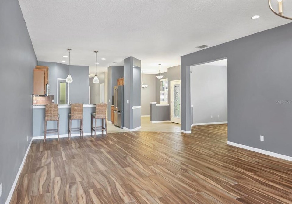 8311 Eagle Is Pl, Bradenton FL  34212-9323 exterior