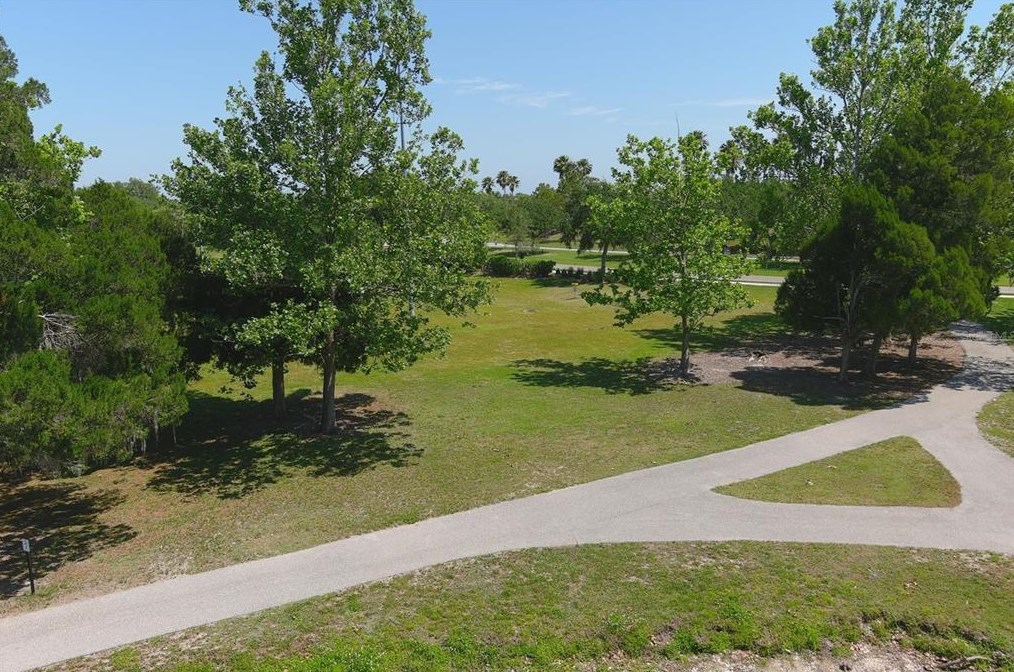 8311 Eagle Is Pl, Bradenton FL  34212-9323 exterior