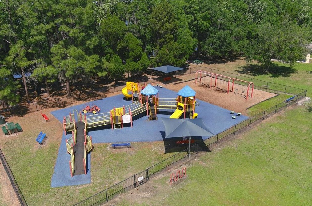 8311 Eagle Is Pl, Bradenton FL  34212-9323 exterior