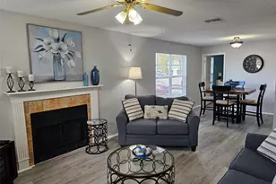 3533 59th Ave W, Bradenton, FL 34210 - Photo 4