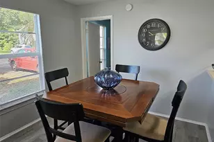3533 59th Ave W, Bradenton, FL 34210 - Photo 8