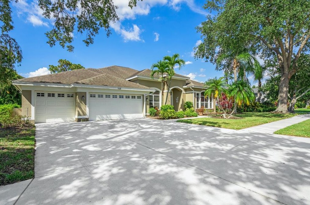 7128 Dornough Ln, Bradenton, FL 34202-4004