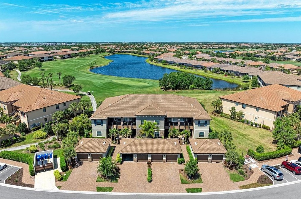 13815 Messina Loop #203, Bradenton, FL 34211