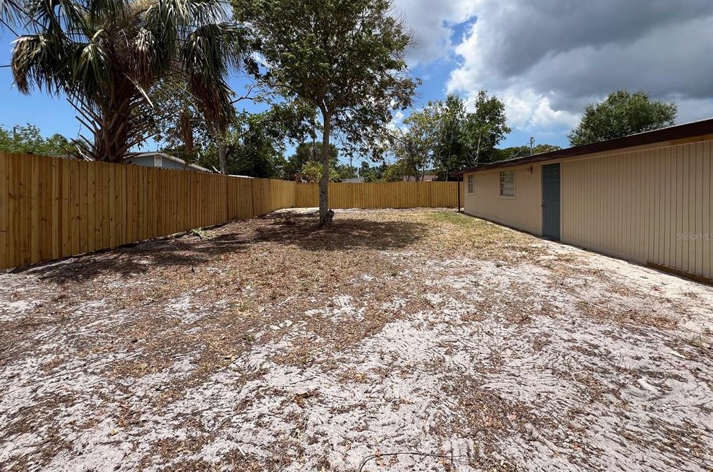 408 59 Ave Dr, Bradenton FL  34207-4221 exterior