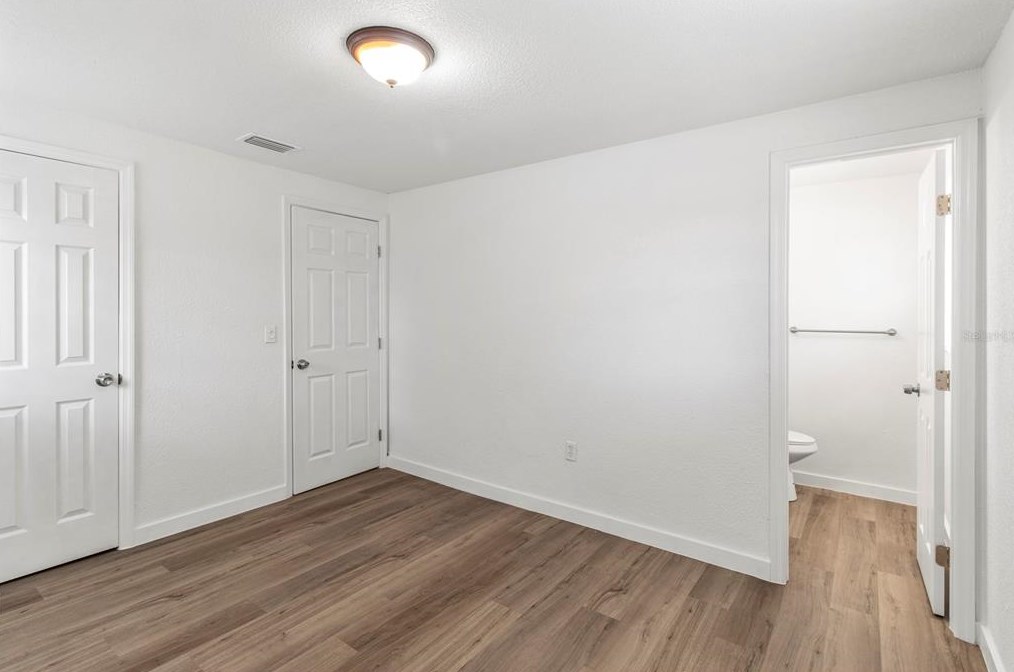 408 59 Ave Dr, Bradenton FL  34207-4221 exterior