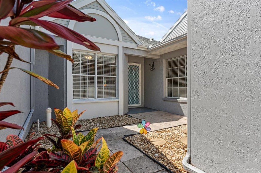 3483 51st Avenue Cir, Bradenton, FL 34210-3226