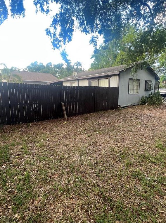 2027 51st Ave, Bradenton, FL 34203-3759