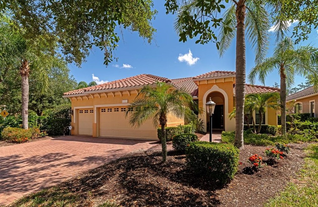 7660 Portstewart Dr, Bradenton, FL 34202